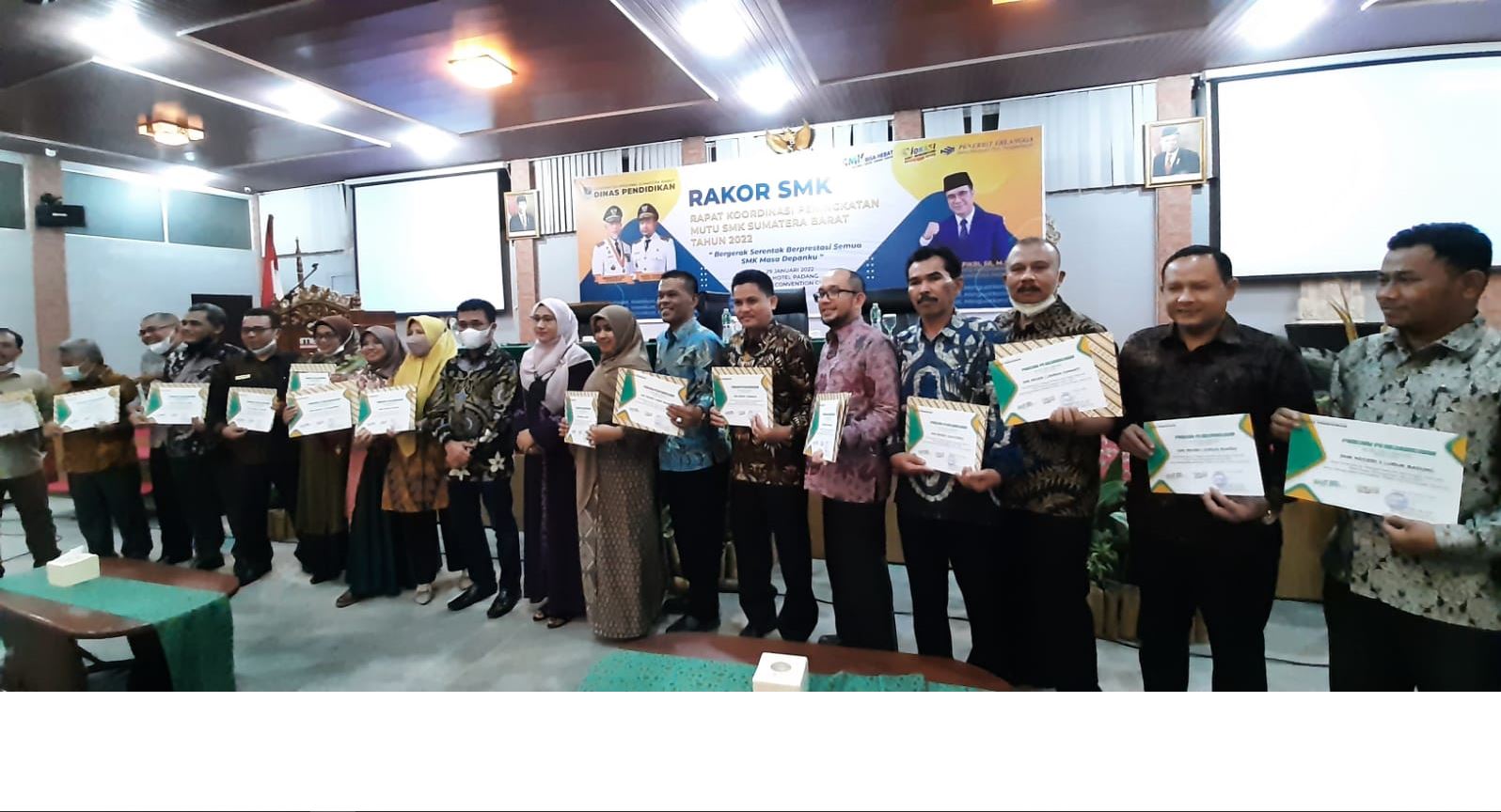 Penghargaan Link and Match 8+i